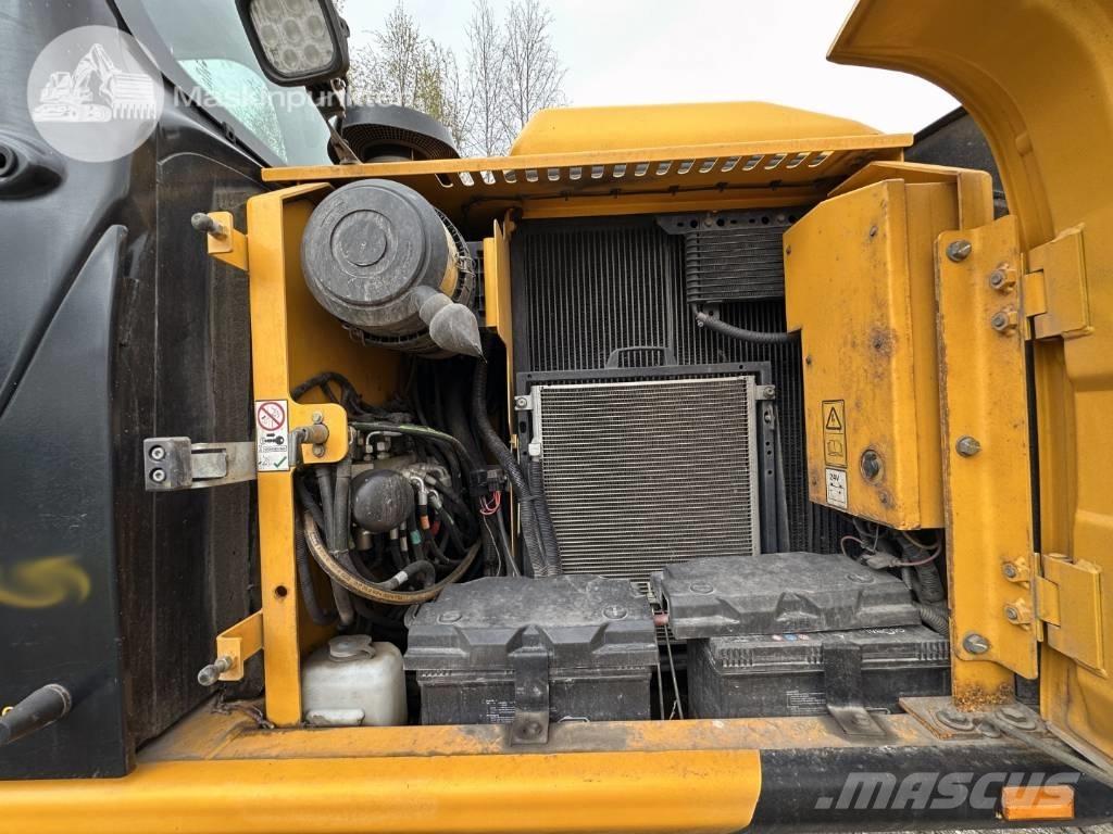 JCB JS 145 W Bageri točkaši