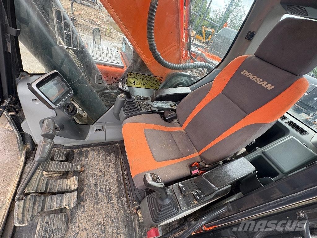 Doosan DX380LC-5 Bageri guseničari