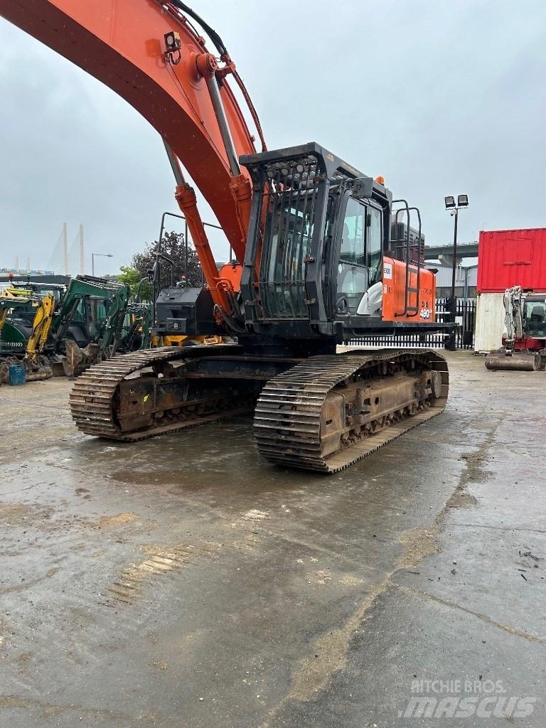 Hitachi 490 Bageri guseničari