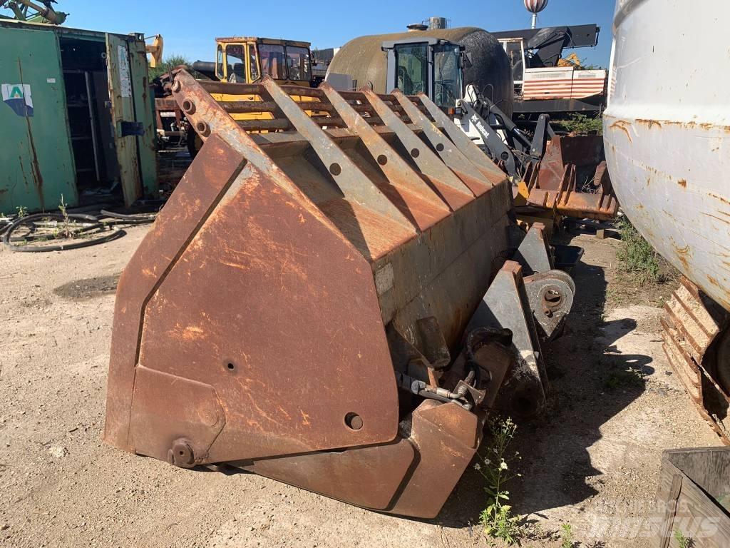 Liebherr L 538 Utovarivači na točkove