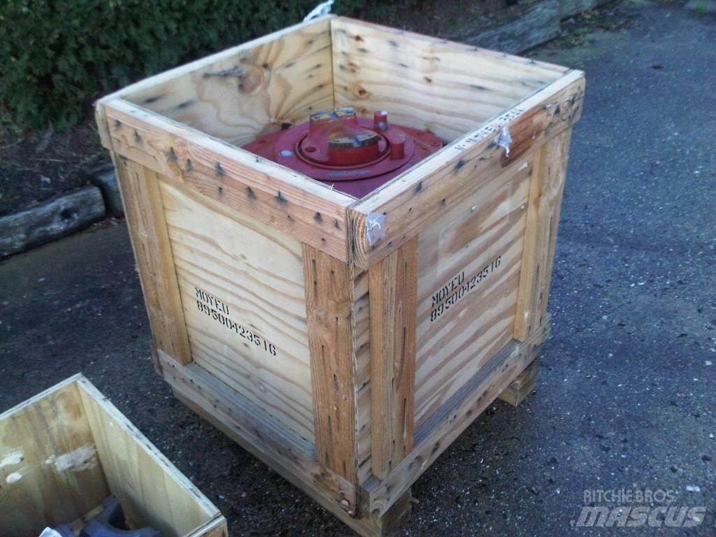 CASE 340 B Osovine