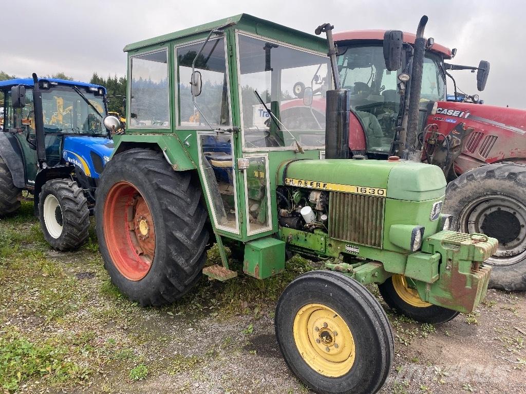 John Deere 1630 Traktori