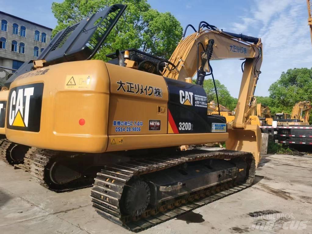 CAT 320d2 Bageri guseničari