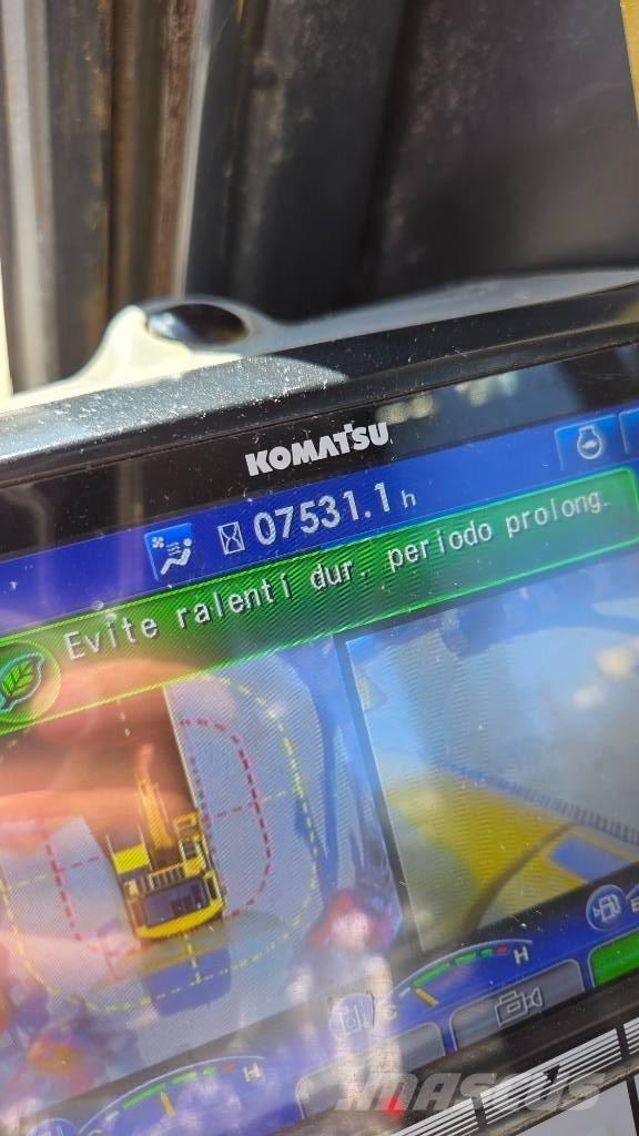 Komatsu PC 210 LC-11 Bageri guseničari