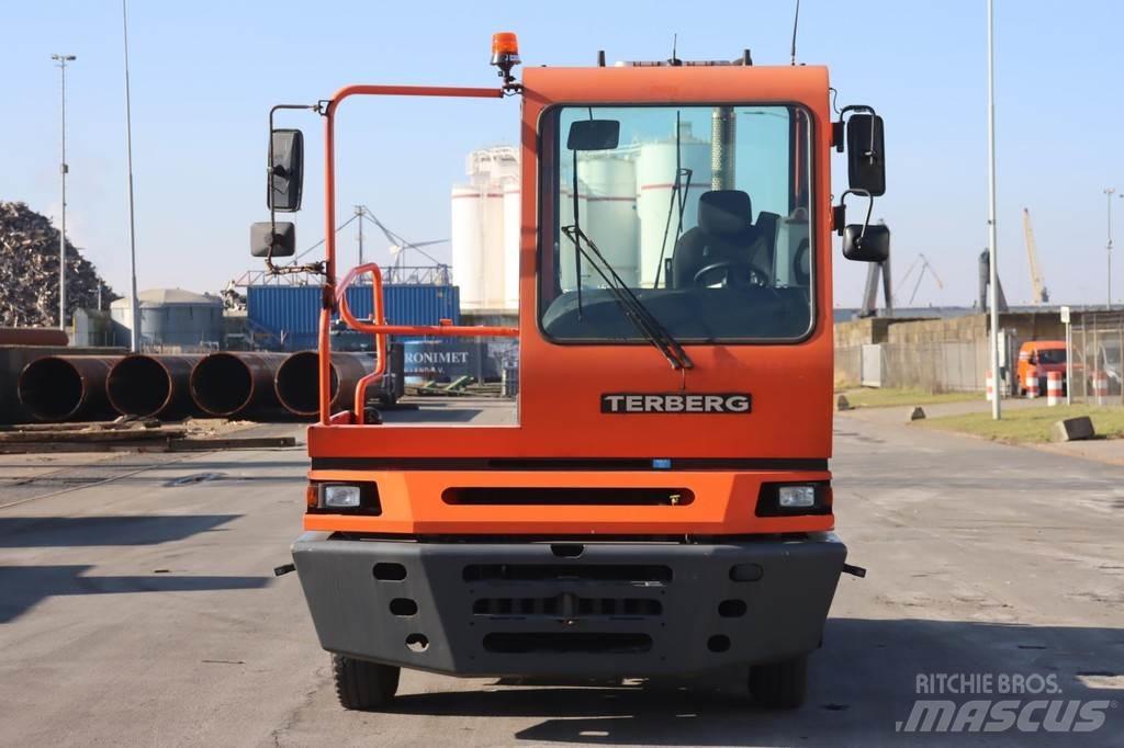 Terberg YT182 Terminalni tegljači