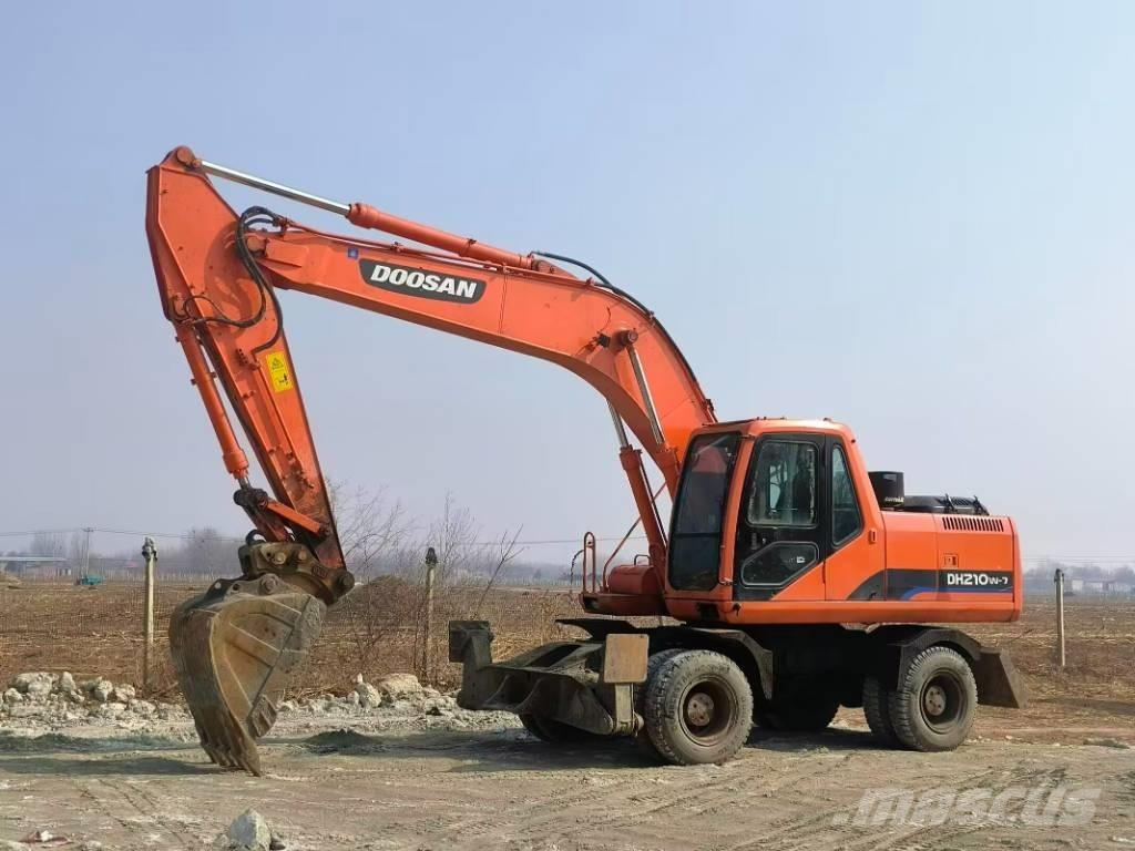 Doosan DH210W-7 Bageri točkaši