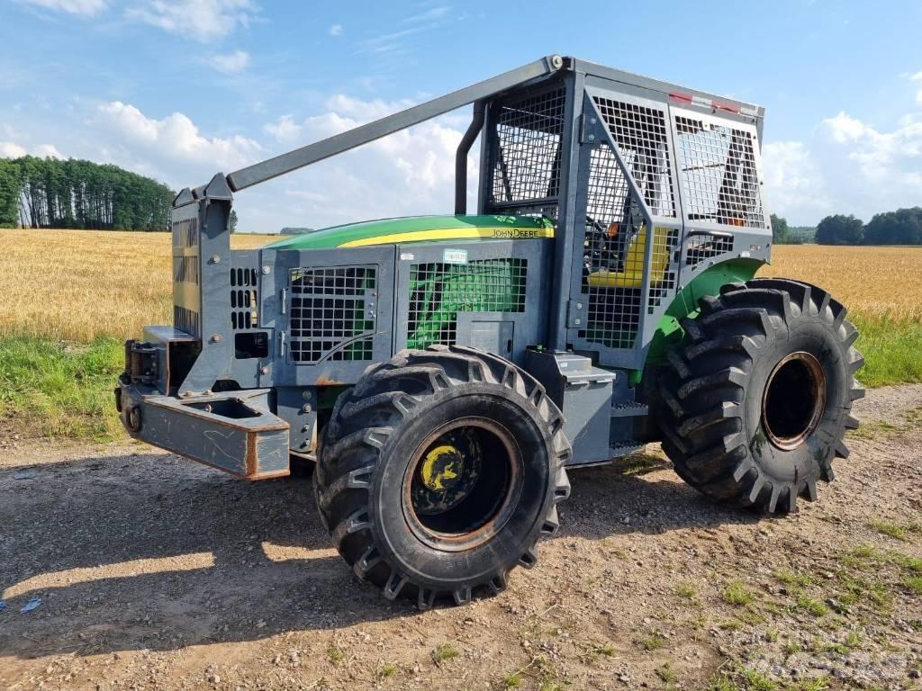 John Deere 5100 M Šumarski traktori