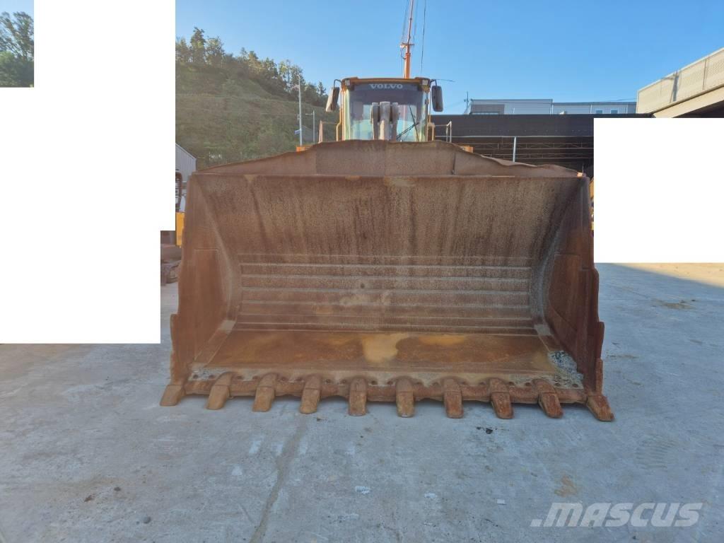 Volvo L 180 E Utovarivači na točkove