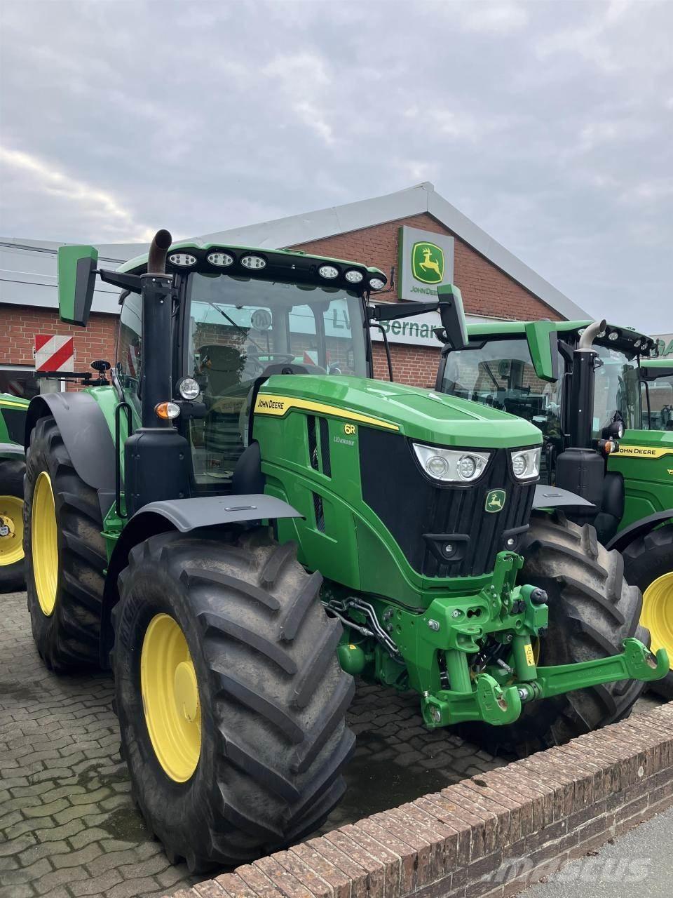 John Deere 6R 215 Traktori