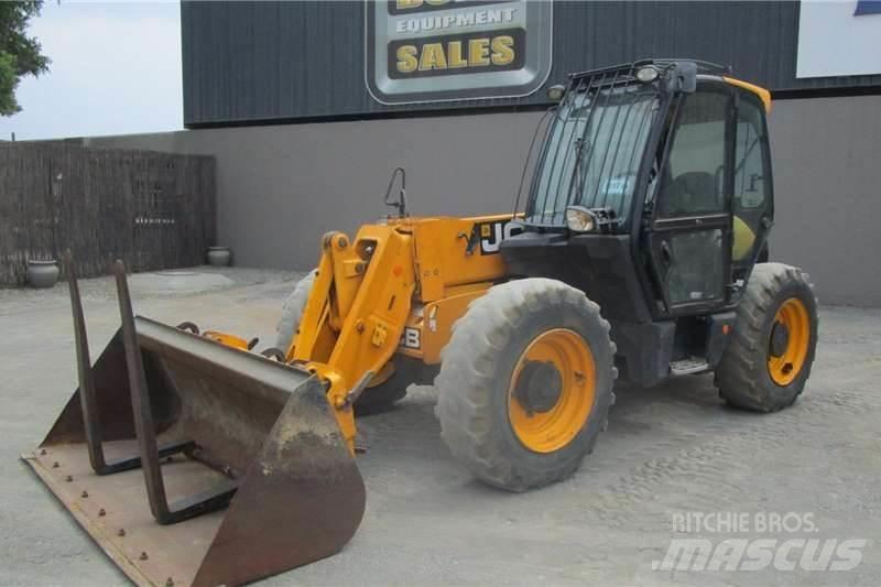 JCB 541-70 Ostali kamioni