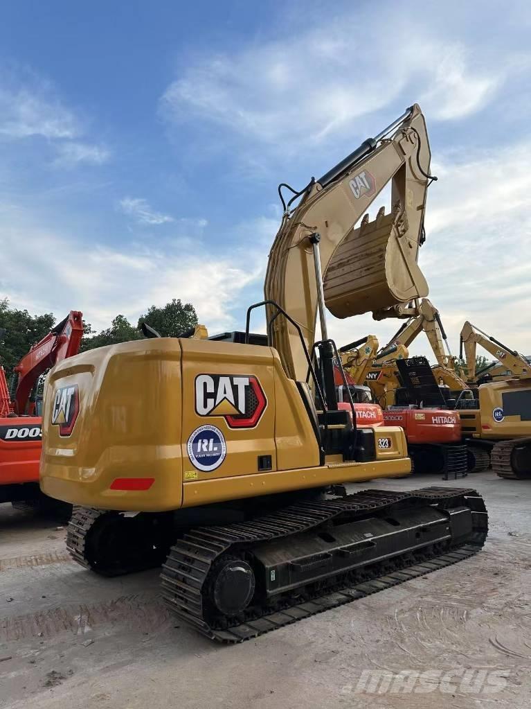CAT 323 Bageri guseničari