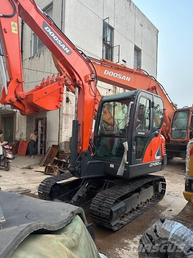 Doosan DX 60 Mini bageri < 7t