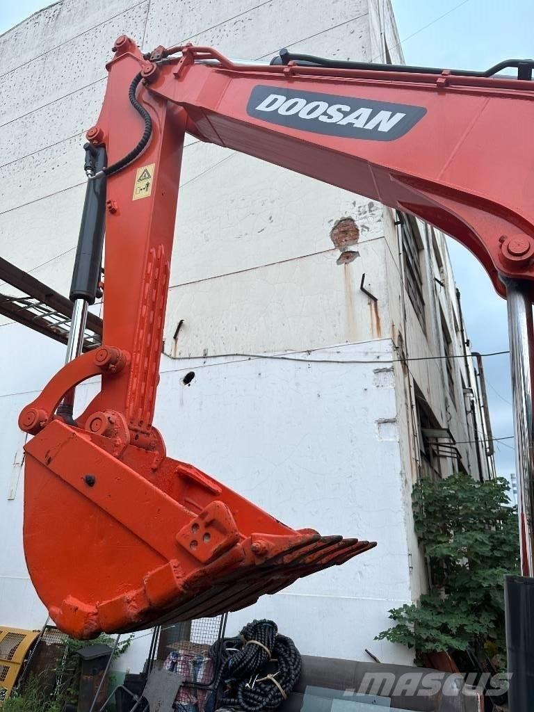 Doosan DX 60 Mini bageri < 7t