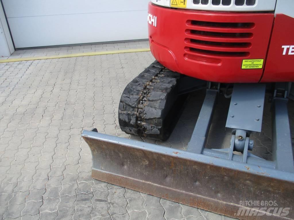 Takeuchi TB 153 FR Mini bageri < 7t