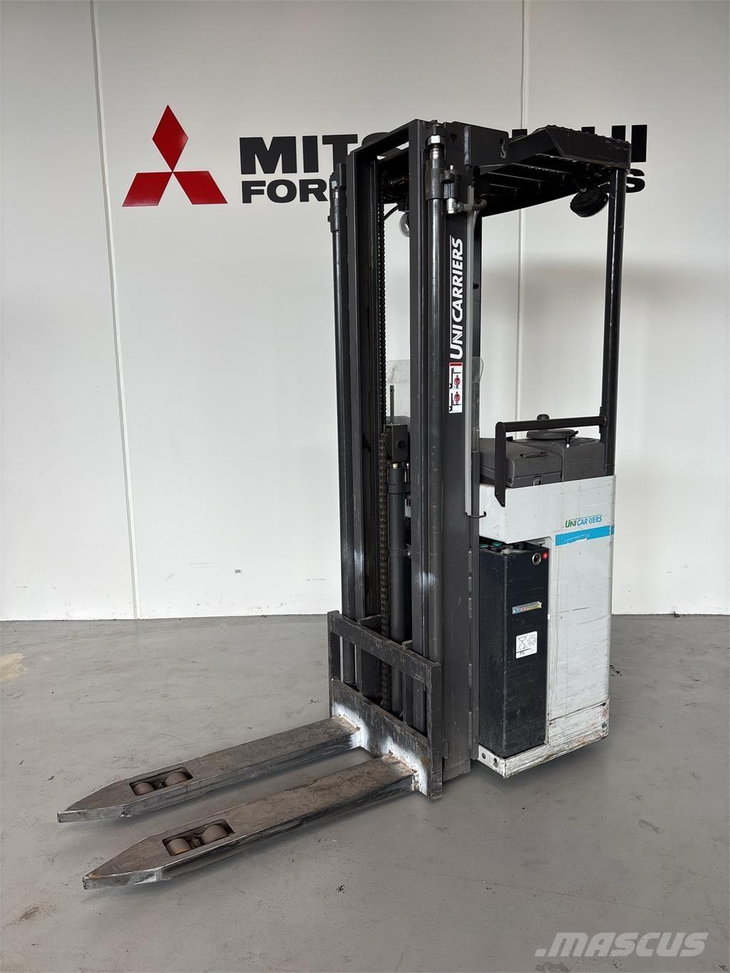 Atlet A160 Samopogonski ručni viljuškari