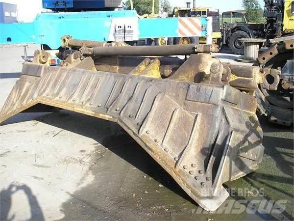 CAT D8N Buldožeri guseničari