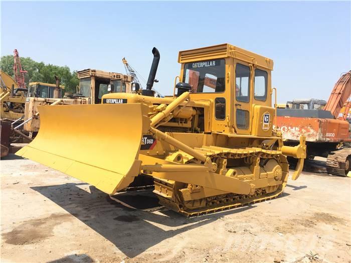 CAT D 6 D Buldožeri guseničari
