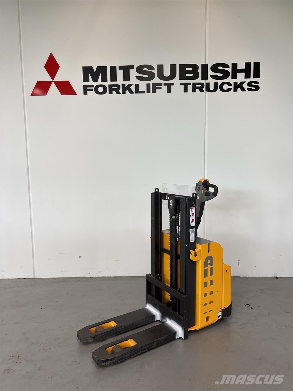 Atlet PSL125 Ručni električni viljuškar