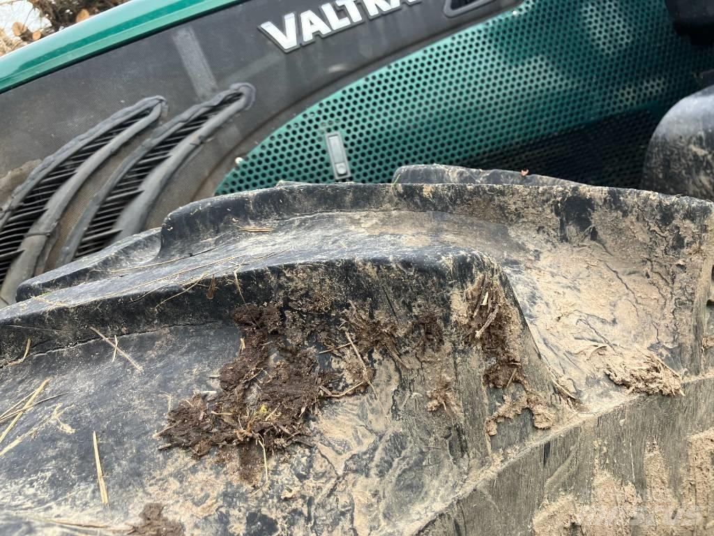 Valtra T 213 V Šumarski traktori