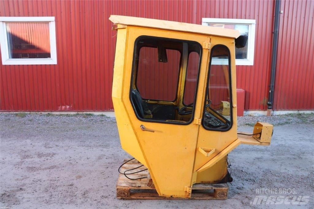 Lundberg 341 Kabine i unutrašnjost