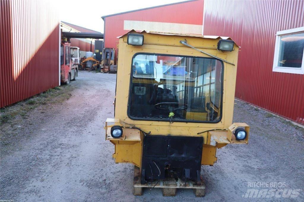 Lundberg 341 Kabine i unutrašnjost