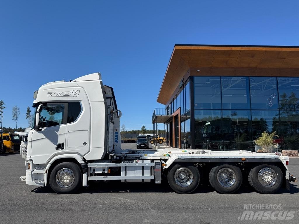 Scania R 770 Rol kiper kamioni sa kukom za podizanje tereta