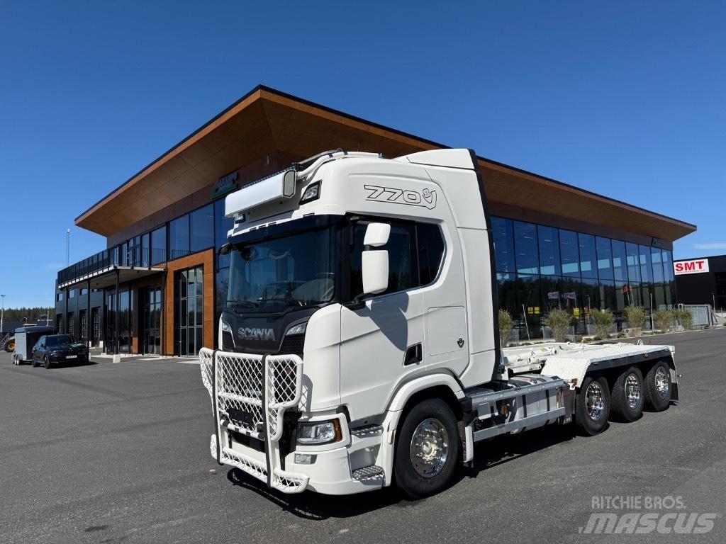 Scania R 770 Rol kiper kamioni sa kukom za podizanje tereta