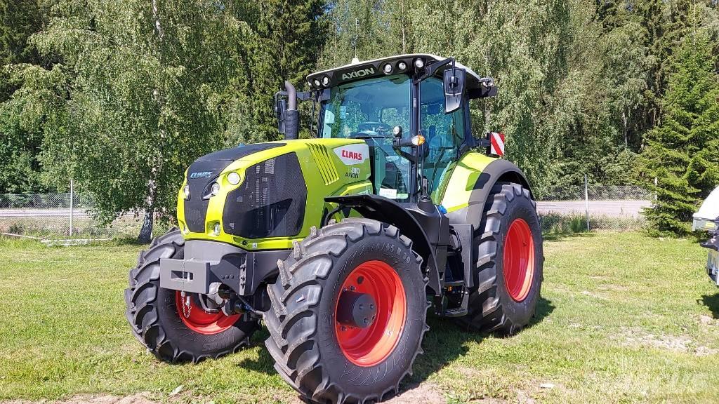 CLAAS Axion 810 Traktori