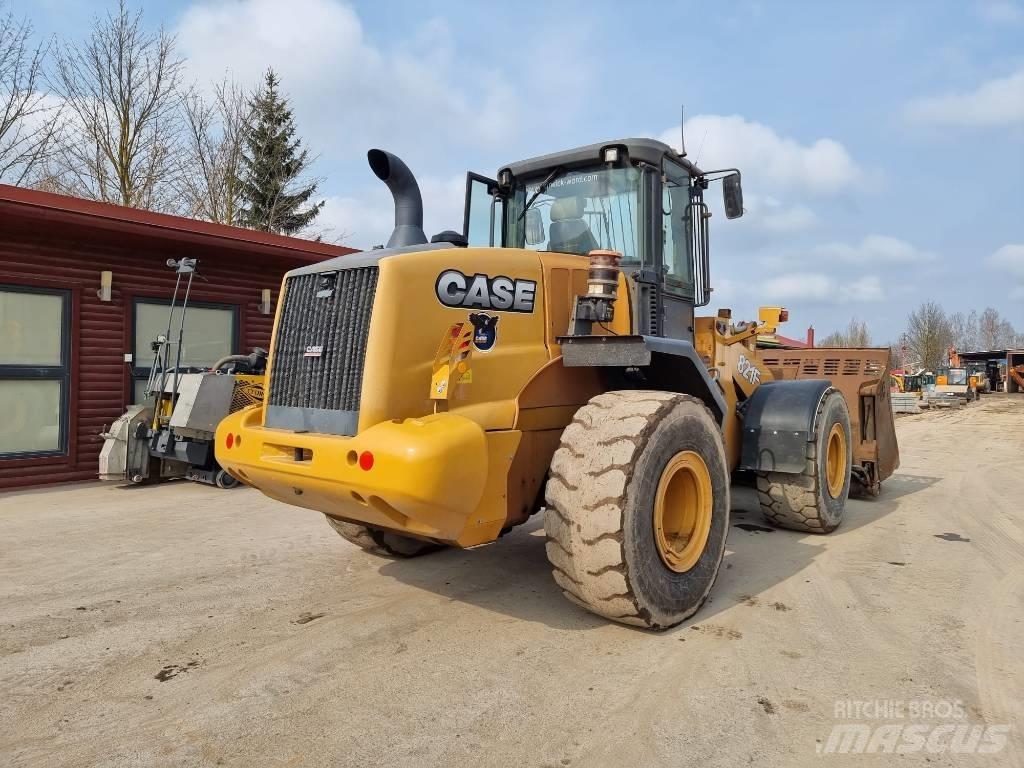 CASE 821 FXR Utovarivači na točkove