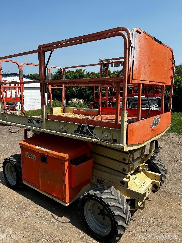 JLG 260 MRT Makazaste platforme