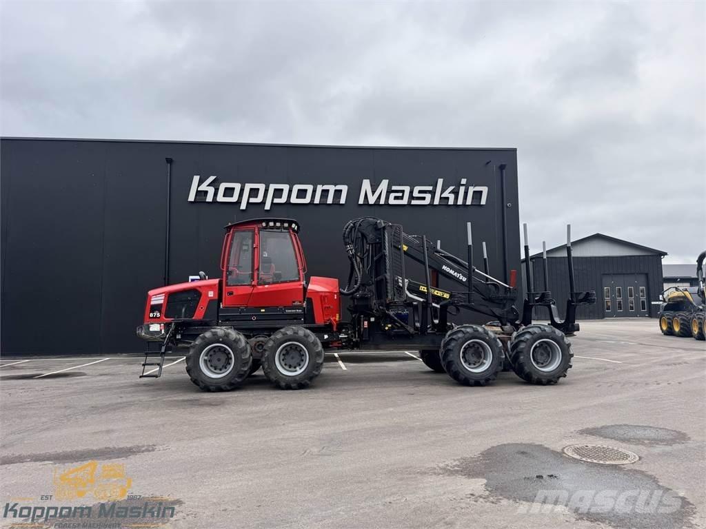 Komatsu 875 Forvarderi