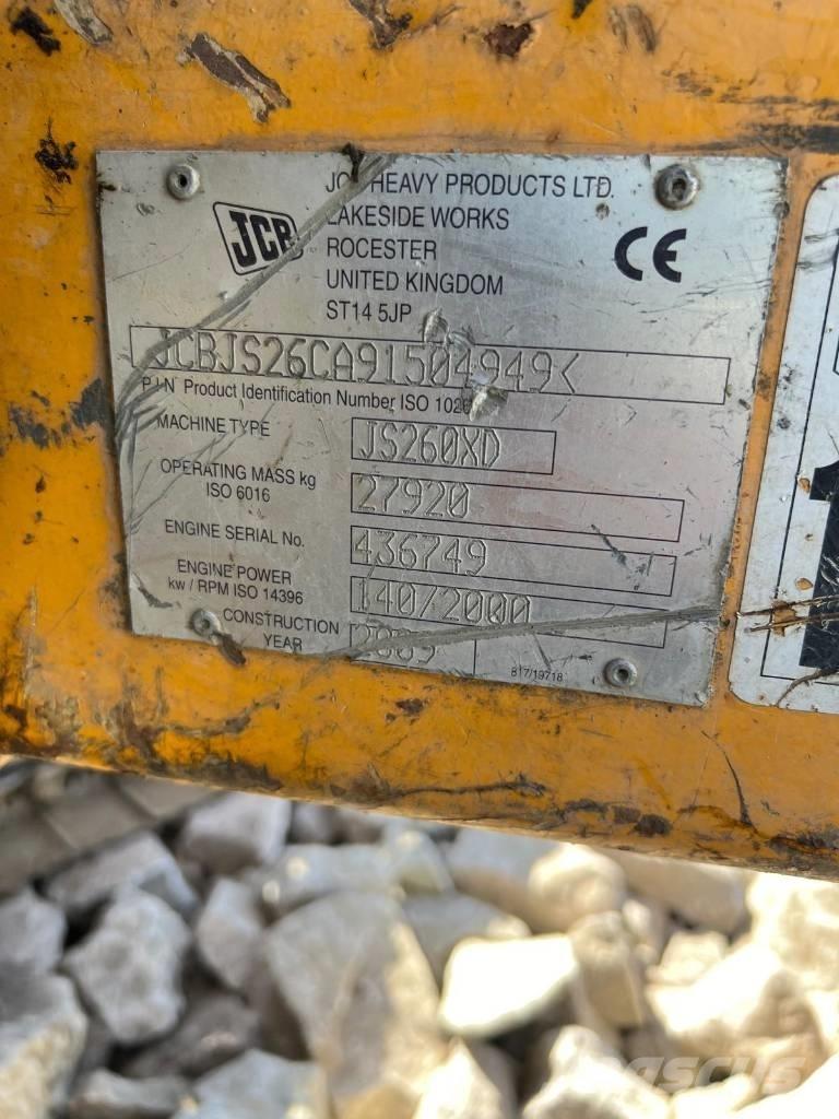 JCB JS 260 XD Gusenice za građevinarstvo