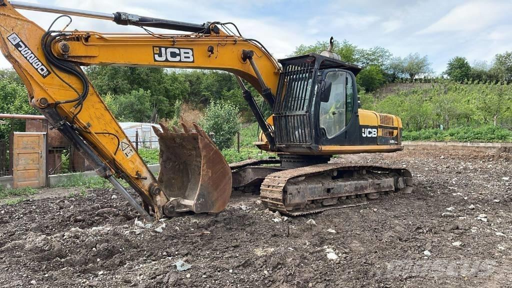 JCB JS 260 XD Gusenice za građevinarstvo