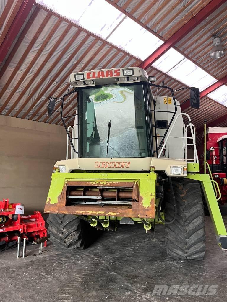 CLAAS LEXION 420 Kombajni