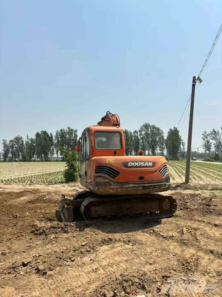 Doosan DX 75-9 Bageri guseničari