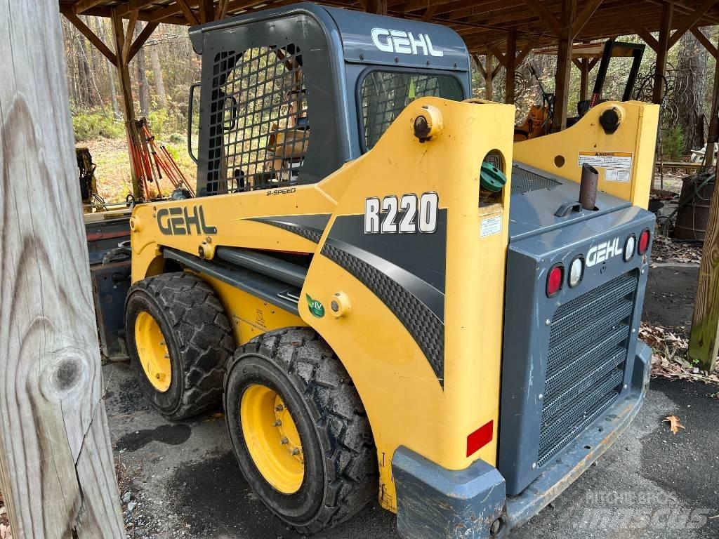Gehl R 220 Skid steer mini utovarivači