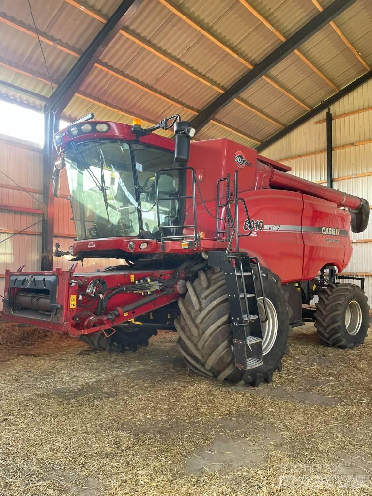 Case IH 8010 Kombajni