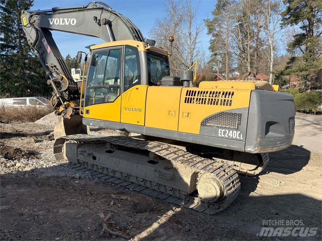 Volvo EC240CL Bageri guseničari