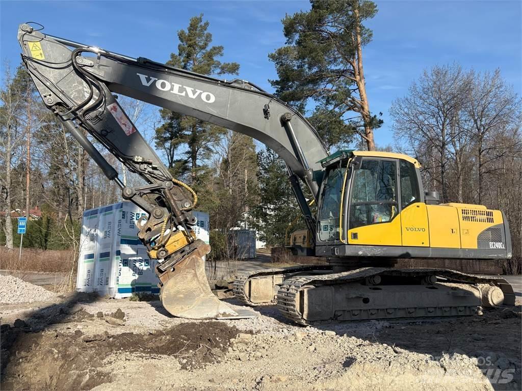 Volvo EC240CL Bageri guseničari