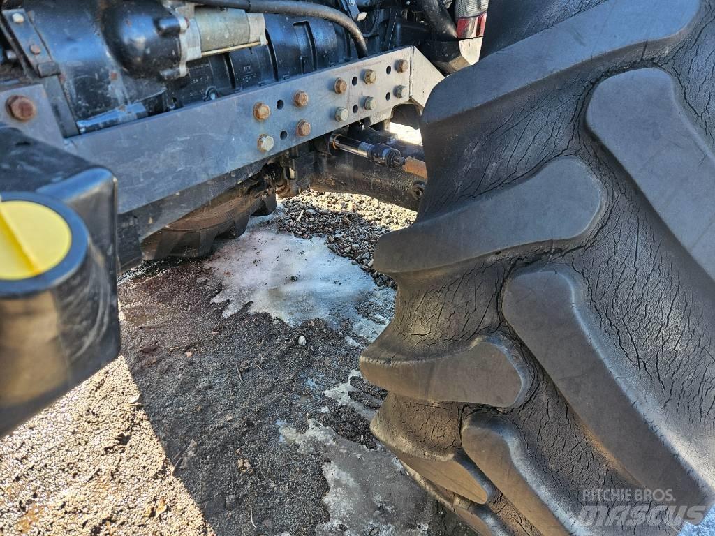 Valtra T 170 Traktori