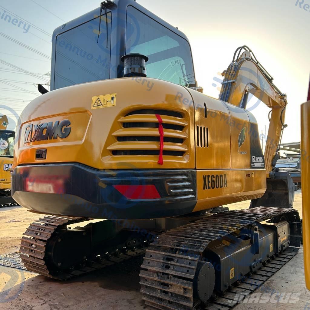 XCMG XE 60 DA Mini bageri < 7t