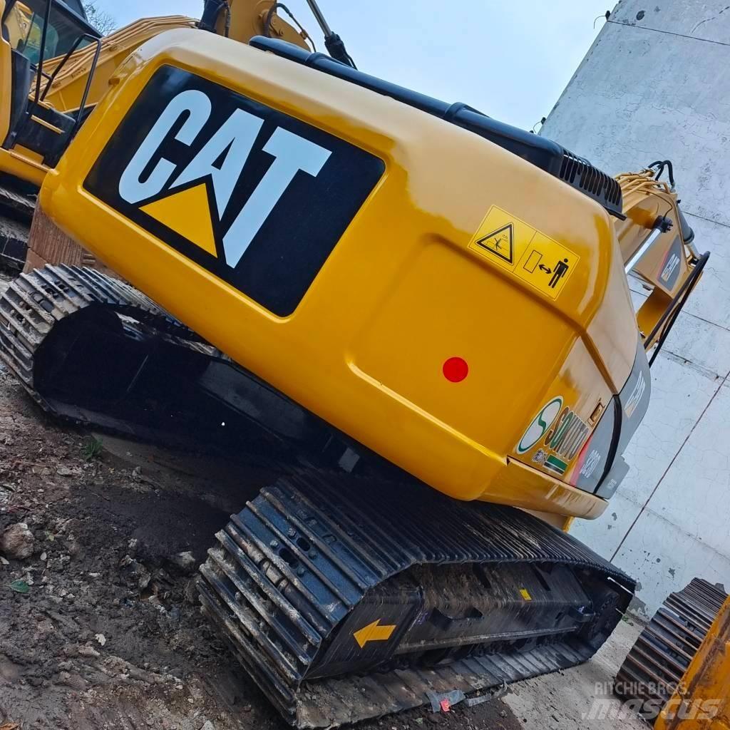 CAT 323 D Bageri guseničari