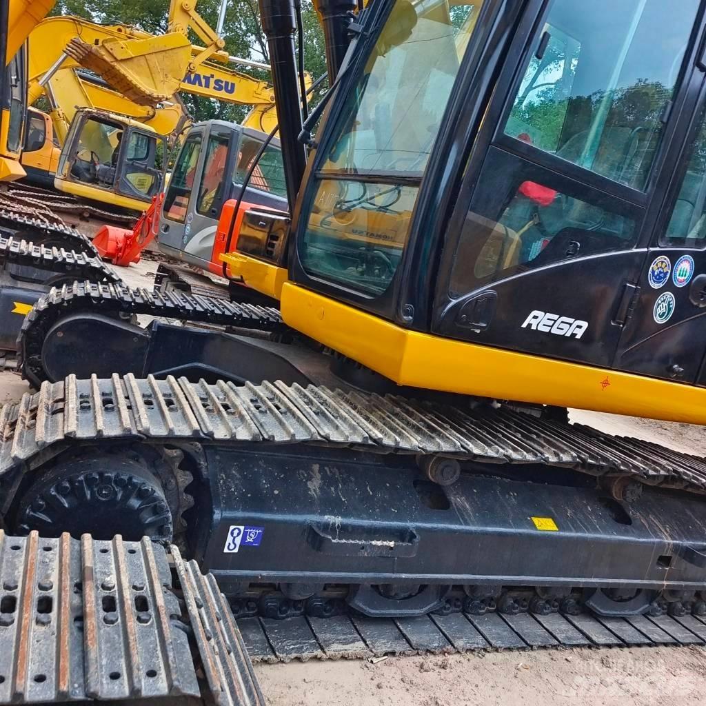 CAT 323 D Bageri guseničari