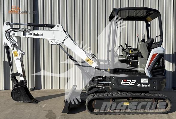 Bobcat E32 Mini bageri < 7t