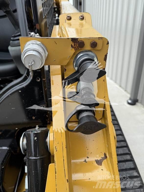CAT 249D Skid steer mini utovarivači