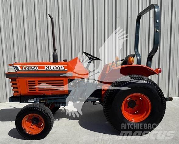 Kubota L2050 Traktori