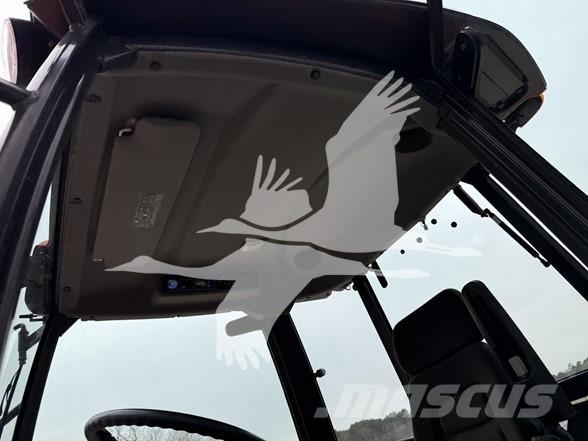 Kubota M7060 Traktori