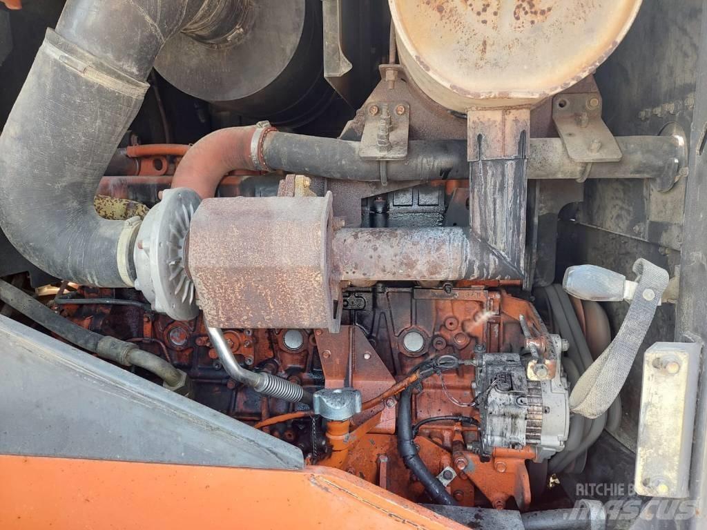 Hitachi ZW250 Utovarivači na točkove