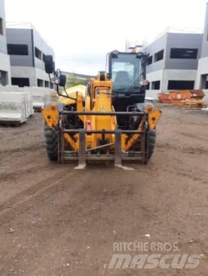 JCB 540-140 Teleskopski viljuškari