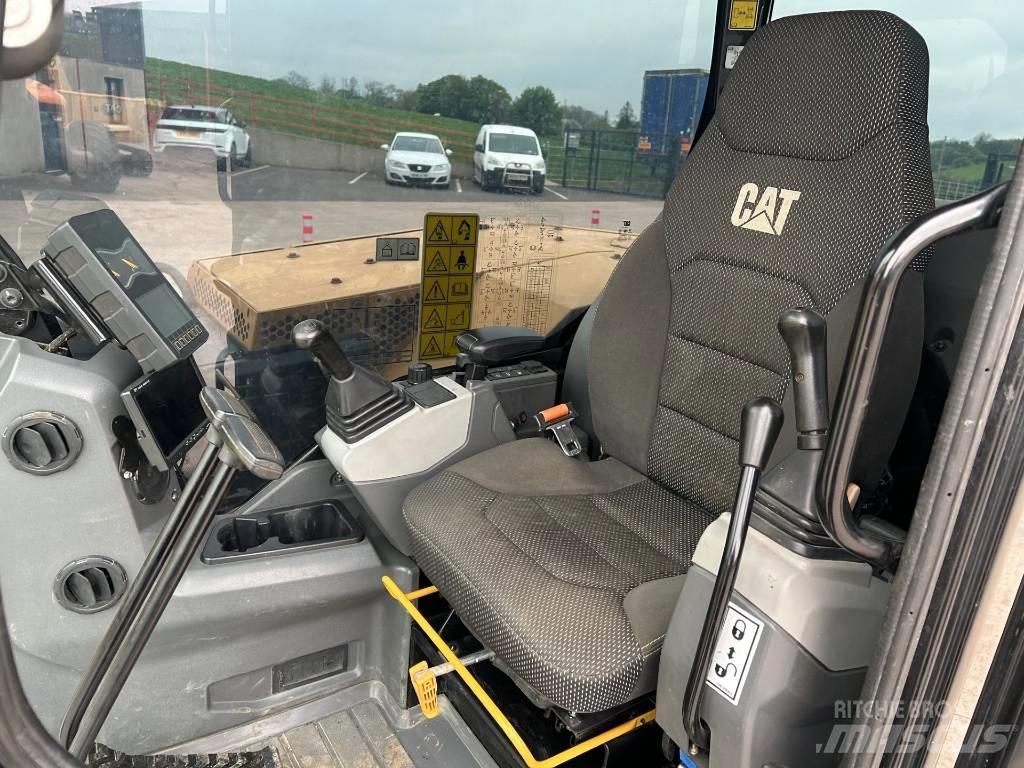 CAT 306 Mini bageri < 7t